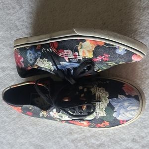 Vans colorful flower low top